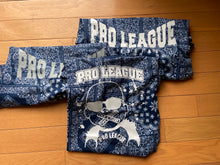 Load image into Gallery viewer, BLUE BANDANA PRO LEAGUE LOGO T SHIRT